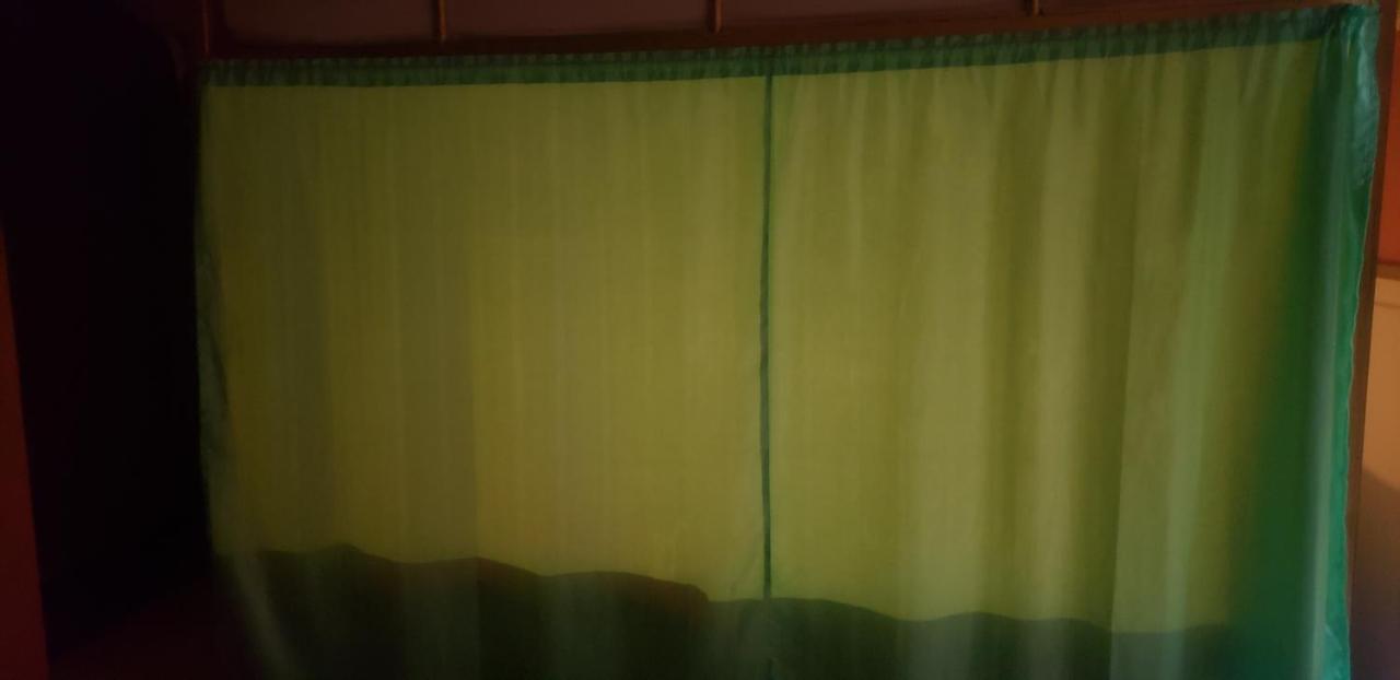 Albergue Lucky Dorm Islas Phi Phi Exterior foto